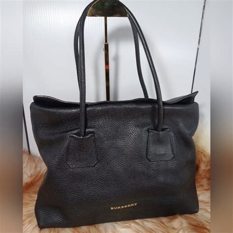 burberry grainy calfskin medium baynard tote black|BURBERRY London Grainy Calfskin Medium Baynard Tote Black .